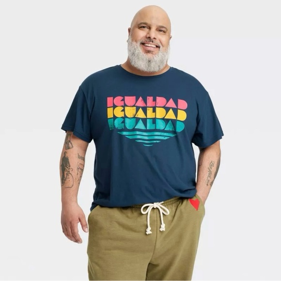 COPY - Take Pride Adult Tee Shirt - “IGUALDAD” Navy size Extra Large - Picture 3 of 3